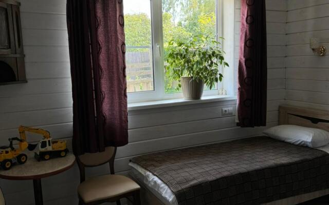 Gostevoy Dom Formoza Guest House