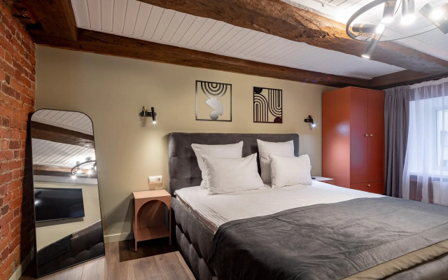 Квартира Трехкомнатная лофт с низкими потолками