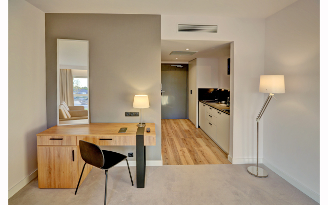 Arche Palac I Folwark Lochow Hotel