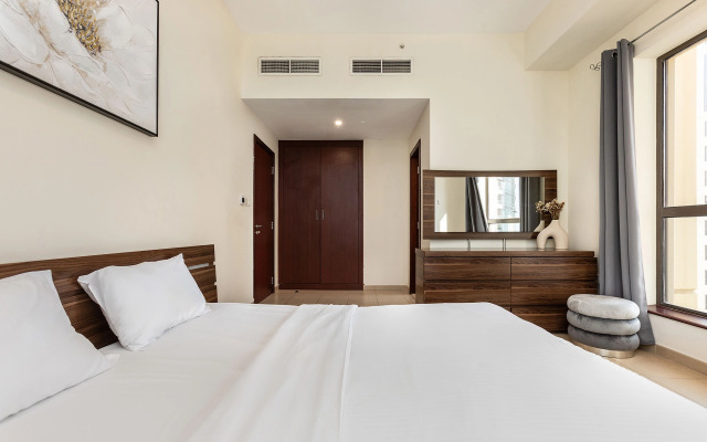 Апартаменты Excellent 1bdr at Bahar 6