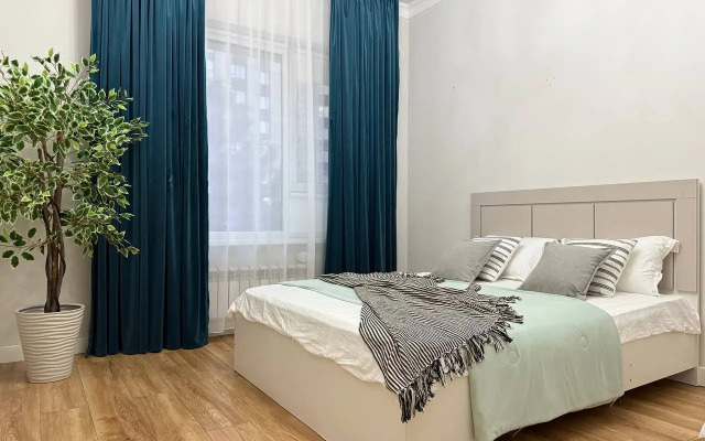 Квартира Полноценная двухкомнатная в модном районе