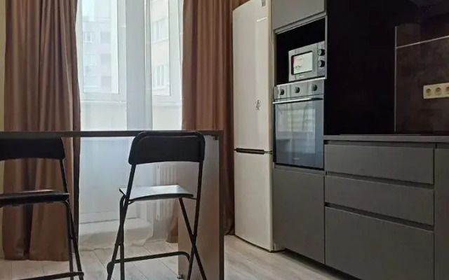 Na Ul. Mechnikova, 3 Flat