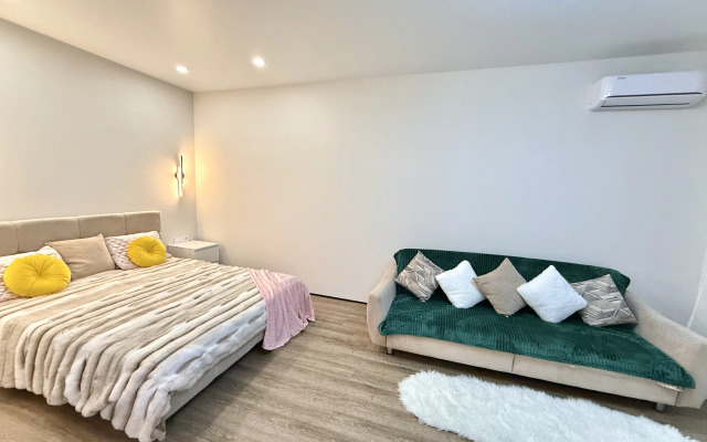 Квартира Шикарная с новым ремонтом и видом на город