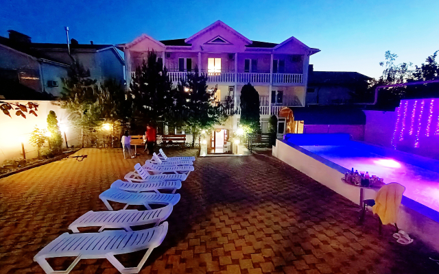 Semeyny Guest house