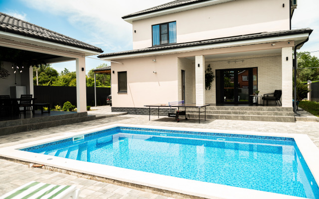 Вилла Солнечная