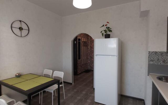 #1 Na Vladimirskoy Apartments