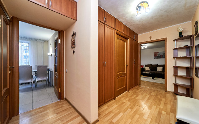 Nakhimova 15 Apartments