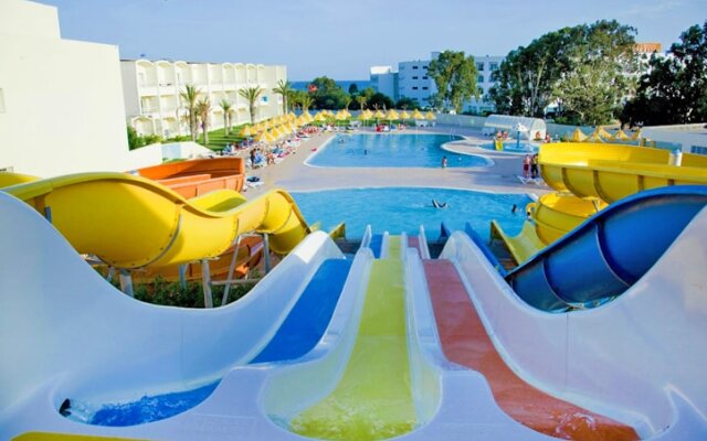 Отель Omar Khayam Resort & Aqua Park 3*