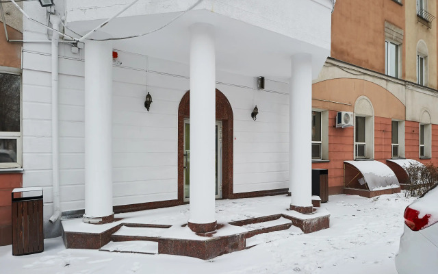 Dva Goroda Metro Varshavskaya Apartments