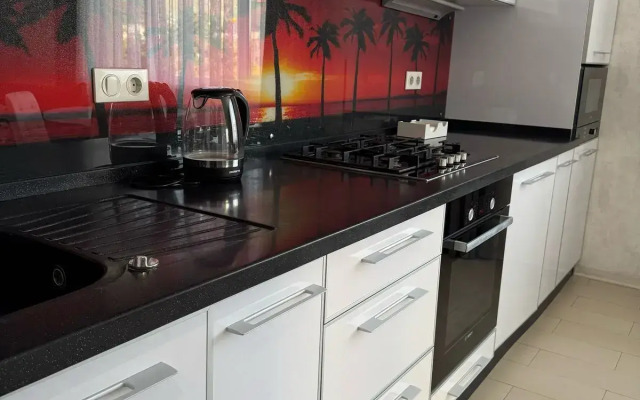 Prostornaya Ryadom s Morem Flat