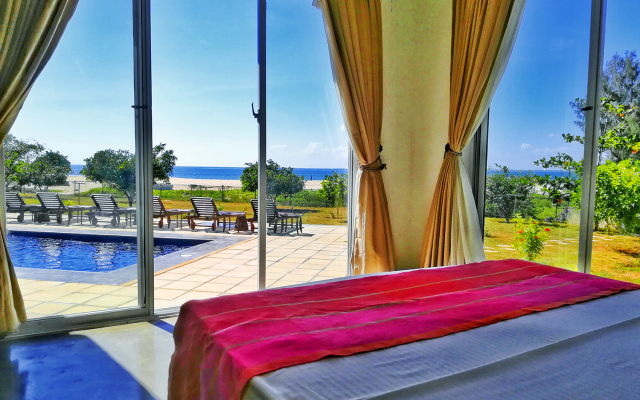 Отель Kayjay Beach House