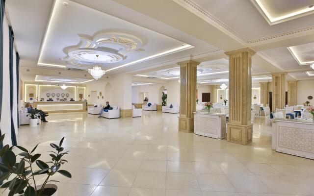Orient Star Varahsha Hotel