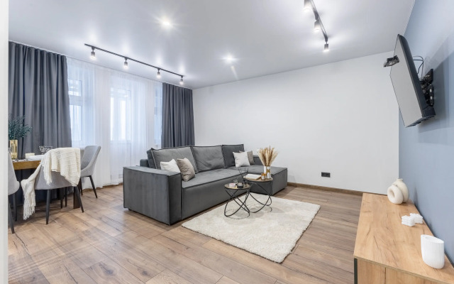 Апартаменты Comfort Home на Амирхана 11