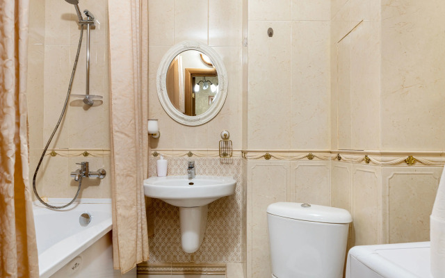 Апартаменты на Комендантском Проспекте 11