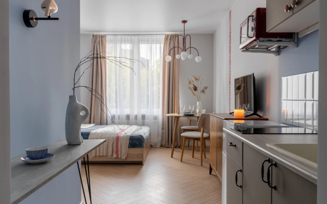 Дизайнерская квартира студия 4flats A LA RUS в ЖК Галактика Премиум — стиль и комфорт у центра Санкт-Петербурга