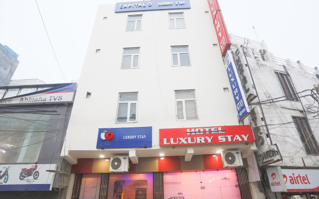 Luxury Stay Hotel