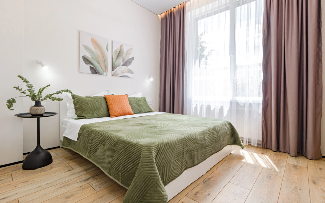 Yevrodvushka Lyuks v Tsentre Stolitsy Flat