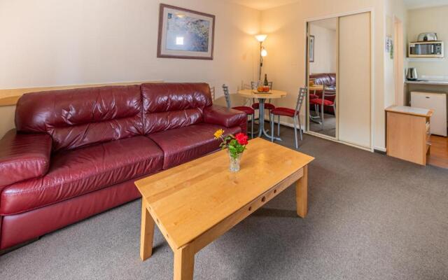Daffodil Motel Hotel