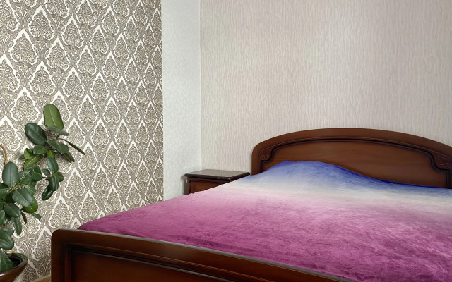 Квартира четырехкомнатная в центре