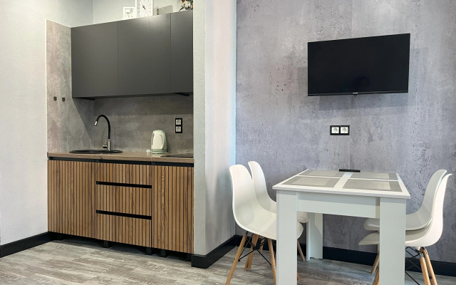 Royal Energy Flat