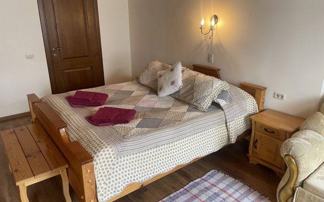 Alekseevskaya Usadyba Guest House