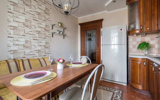 Квартира Двухкомнатная у м. Пионерская