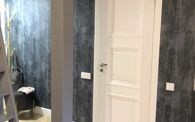 Kvartira Jennifer Apartment. Stil'naa atmosfernaa radom s morem i parkom