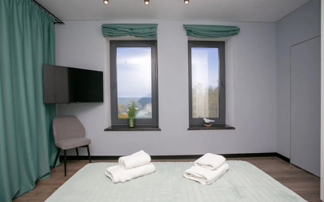 Na Dinamo 1A (#2) Apartments