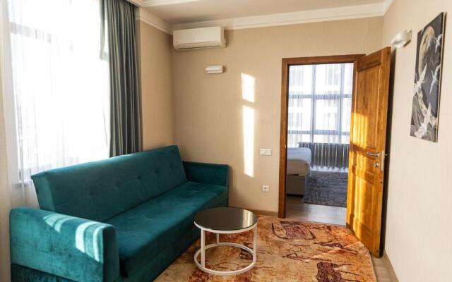 Resident Hotel