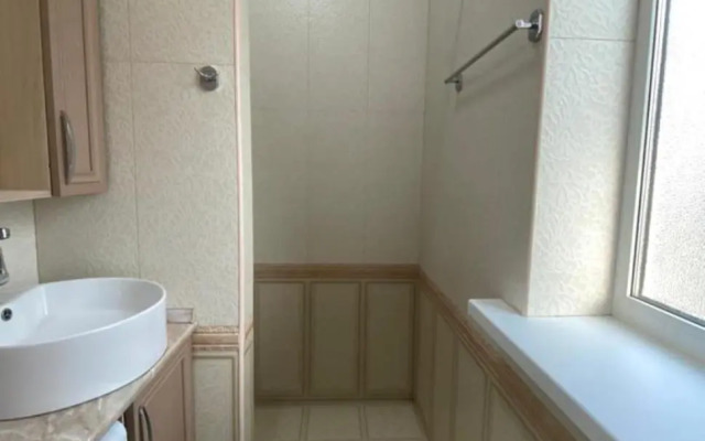 V Gostevom Domike Ot Best House Almaty Apartments