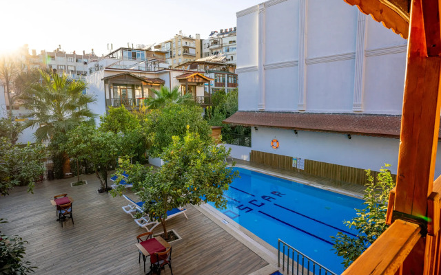 Oscar Boutique Hotel