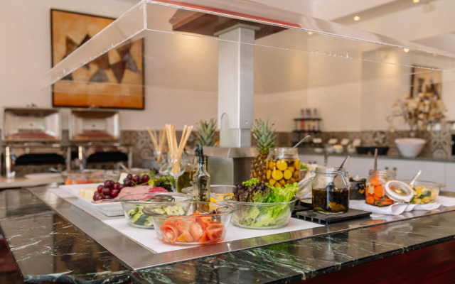 Grand Muthu Forte da Oura Hotel