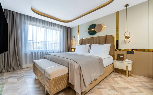 Lexia Hotels