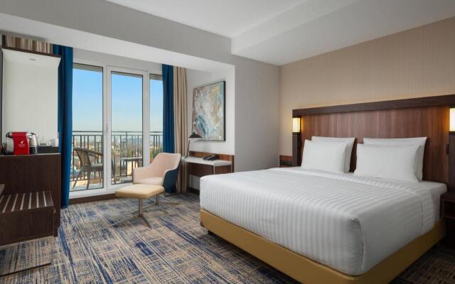Courtyard By Marriott Tashkent