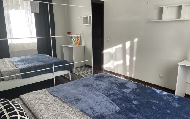Na Prospekte Stroiteley 2 Apartment