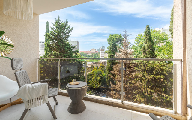 Апартаменты Светлана Парк Премиум на Берегу Моря 1