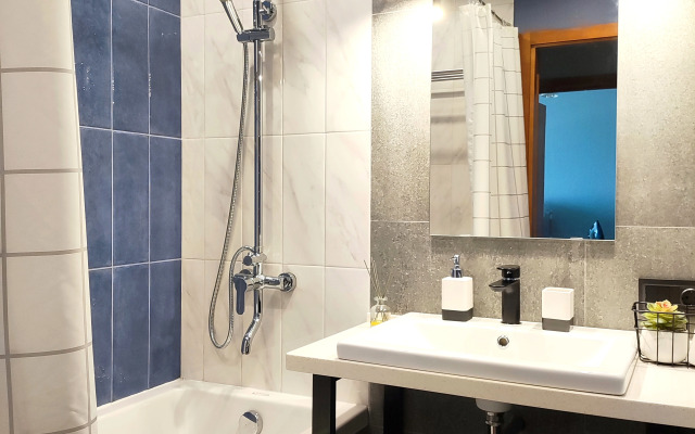 Квартира Самоцветы Cемейная