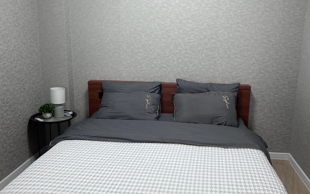 Malina Apart V Novom Zhk Pryamo Vozle Metro Apartments