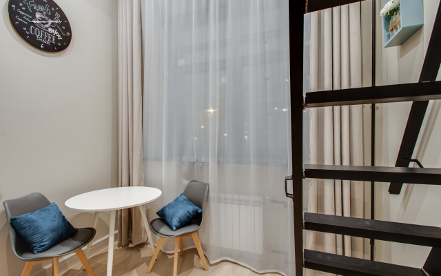 Апартаменты 2ая Рощинская 10 (150)