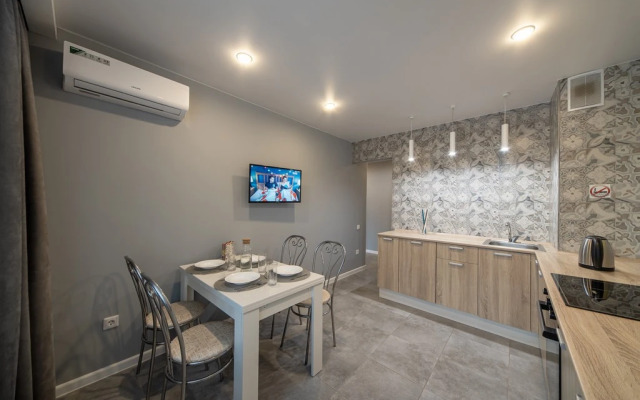 Квартира от Компании Хоум Отель на Тухачевского 84