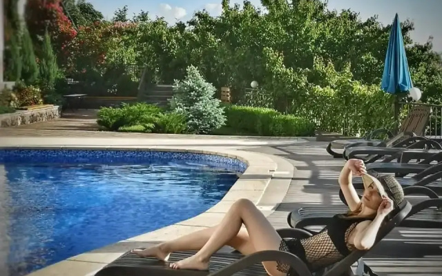 Hotel Olympia Garden - Image 4