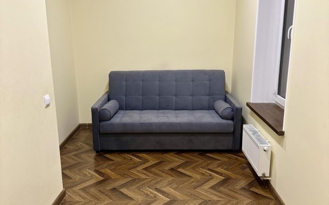 Uyutnaya sektsiya ryadom s parkom Private home