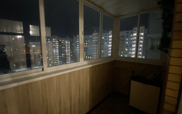 Na Ulitse Pavshinskiy Most 1/5 Flat