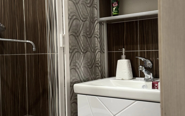 V Novom ZhK Ryadom s Naberezhnoj Amura Flat