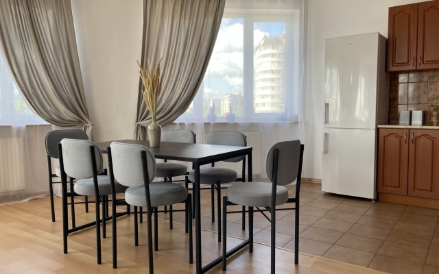 Trekhkomnatnye Pro.apartment Na Gagarina Apartments