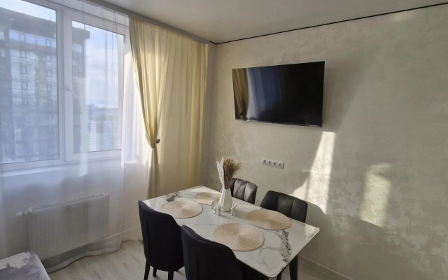 Квартира с видом на Амурский залив