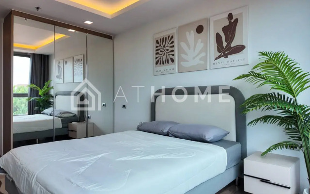 The Peak Towers Pattaya Apartments