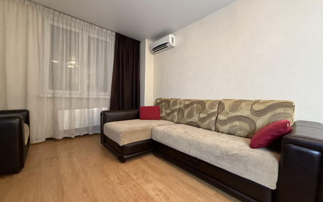 Tut Khorosho Na Schorsa 103 2 Flat