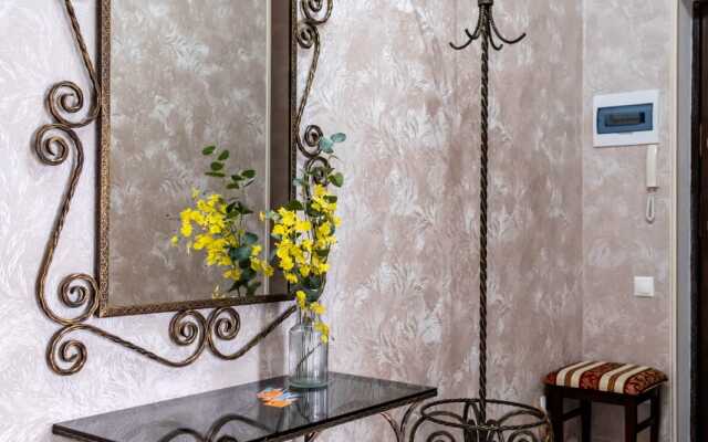 Квартира класса Комфорт в центре спальня + гостиная от Piligrim-KMV