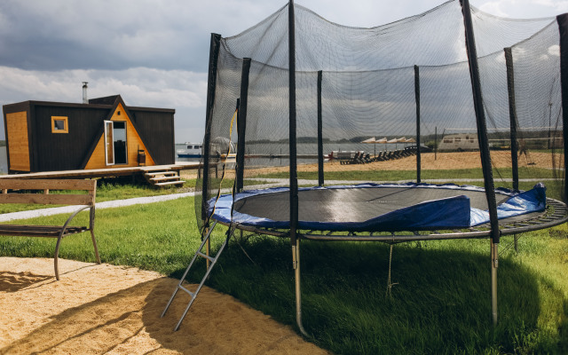 Mandala Domiki U Ozera Glemping